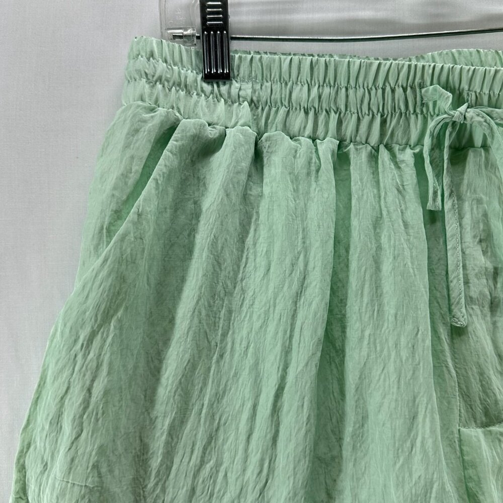 House of Harlow 1960 Crinkle Shorts Women L Drawstring Waist Relaxed Light Green - Picture 6 of 12